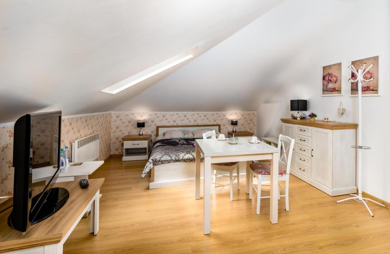 Hostel Koral Szczecin Bagian luar foto