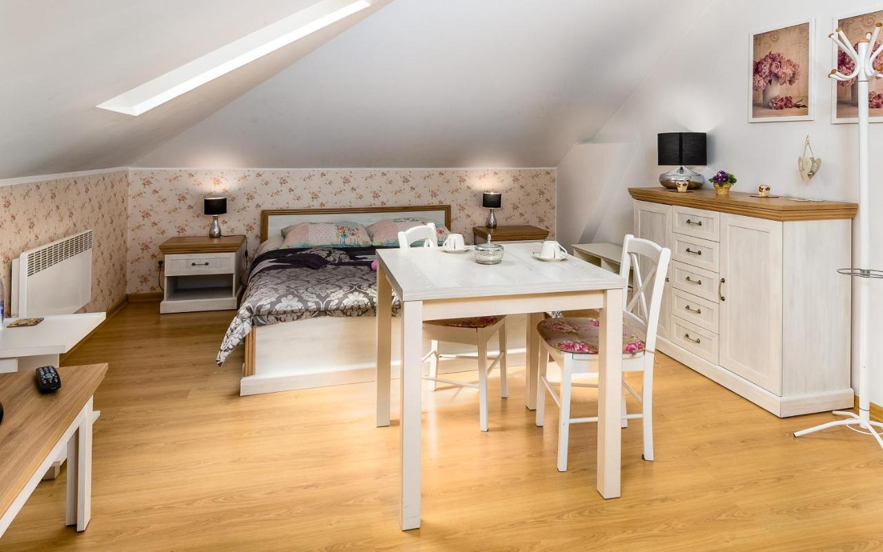 Hostel Koral Szczecin Bagian luar foto