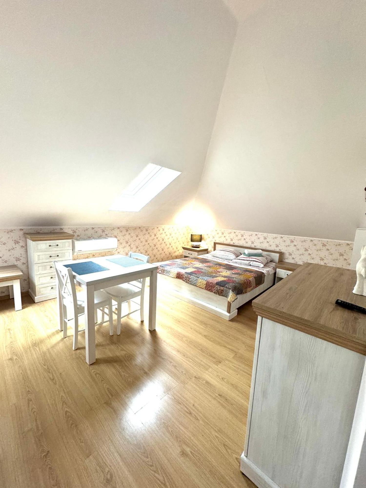Hostel Koral Szczecin Bagian luar foto